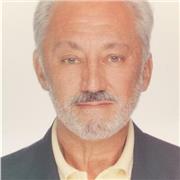 Doy clases particulares o publicas a nivel universitario o de bachillerato en las materias previas